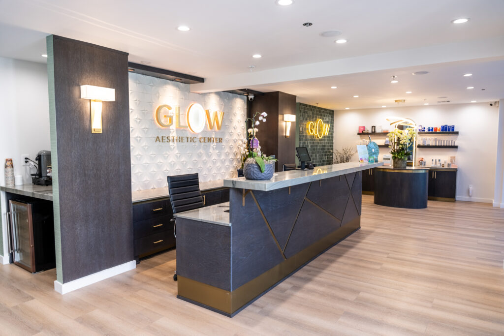 Glow Aesthetic Center Med Spa logo